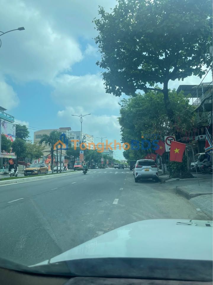 Đất nền MT CMT8 Đà Nẵng 126m² - Ngay Bệnh viện Tâm Trí, Giá 12.5 tỷ