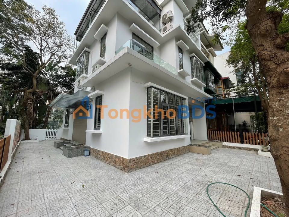 Nhà phố Tasco Xuân Phương 100m² 20 triệu - Mặt tiền kinh doanh