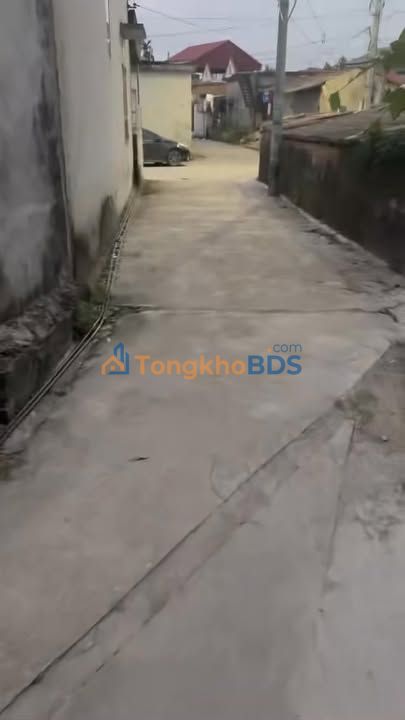 Đất đấu giá Tiên Sơn 84m² - Tặng nhà cấp 4, ô tô vào tận đất, giá 1 tỷ