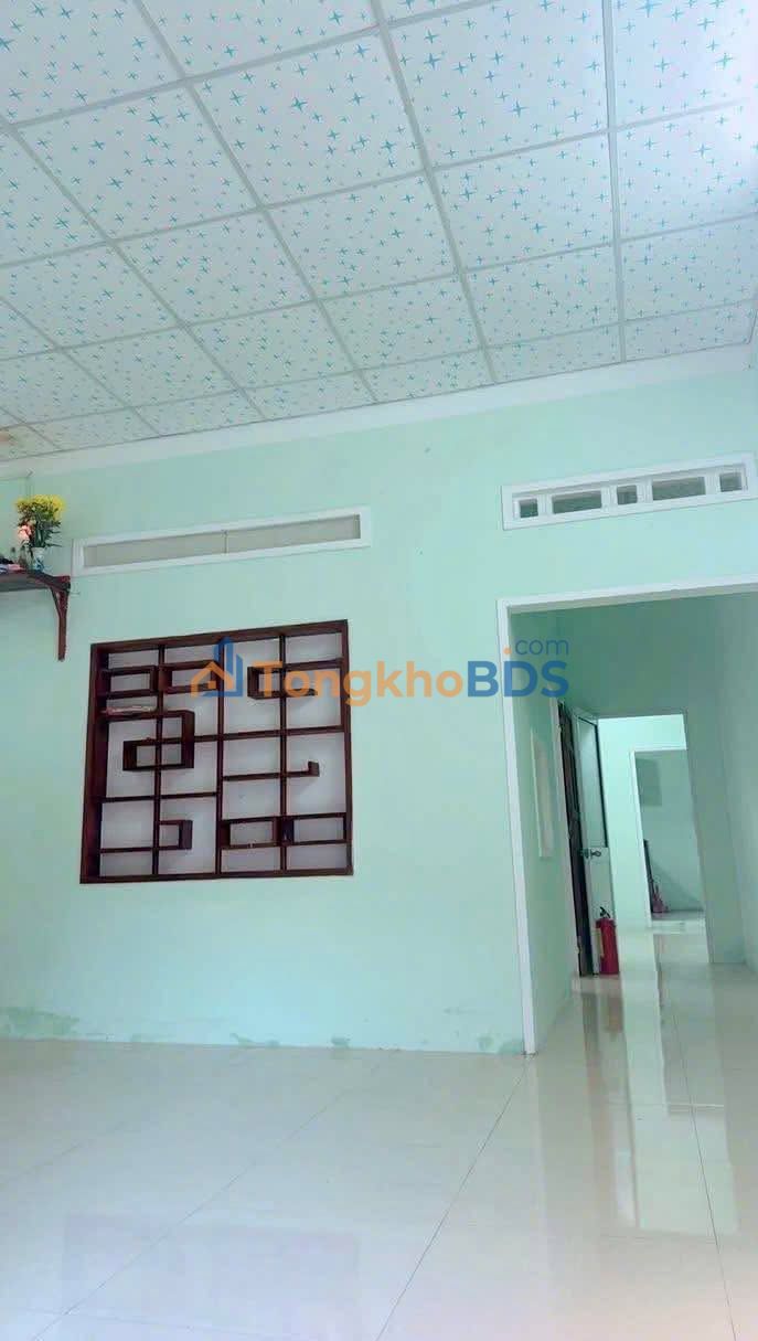 Cho Thuê Nhà Nguyên Căn Hẻm Ôtô Cần Vương, Quy Nhơn - 90m²