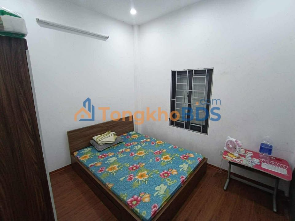 Nhà nguyên căn Ngõ 34 Hưng Phúc 2.3 triệu - Sẵn sàng ở ngay