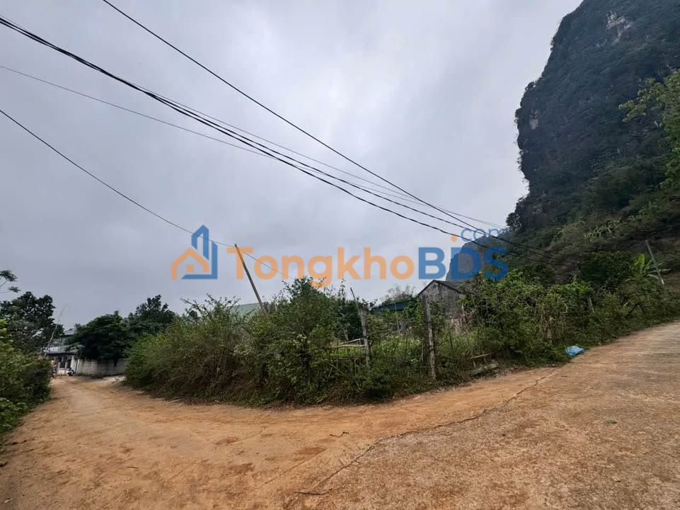 Đất nền góc Tân Lạc, Hoà Bình 307m² - Sổ hồng sẵn, giá chỉ 6xx triệu