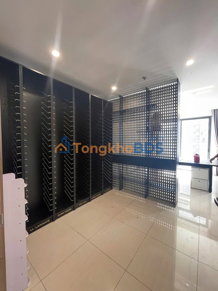 Văn Phòng Cho Thuê 2PN Vinhomes Grand Park, Thủ Đức - 7 Triệu/Tháng