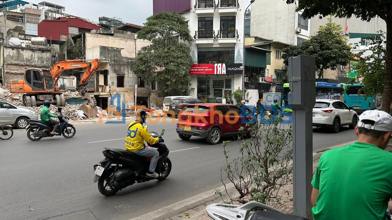 Nhà mặt phố Kim Mã 45m² thỏa thuận - Chính chủ bán