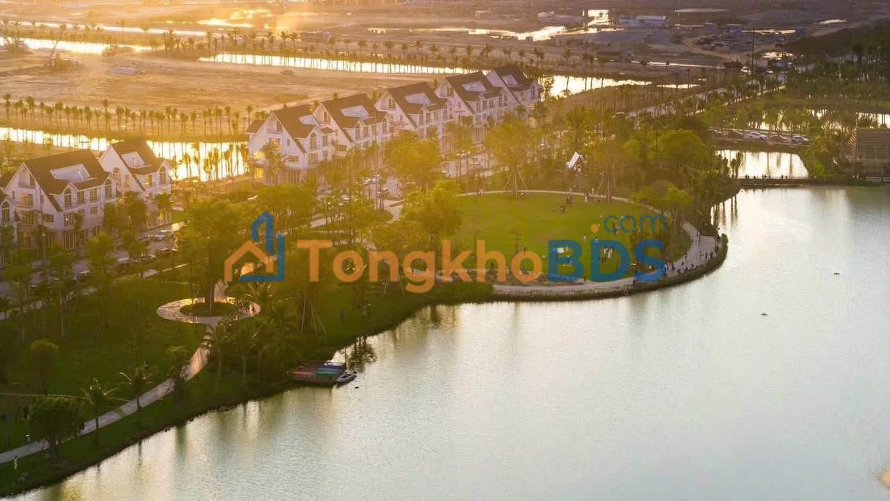 Biệt thự 386m² đường Lê Hồng Phong, TP Vinh - Giá 27.85 Tỷ