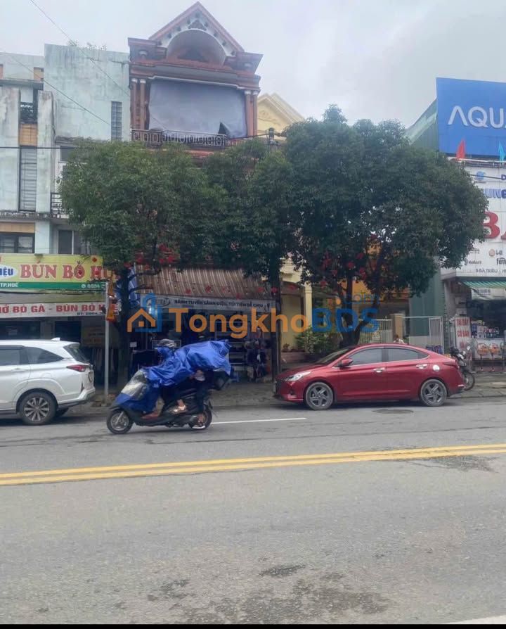 Nhà Mặt Tiền Bà Triệu, Huế - 66m², 3 Tầng - Kinh Doanh Đắc Lợi