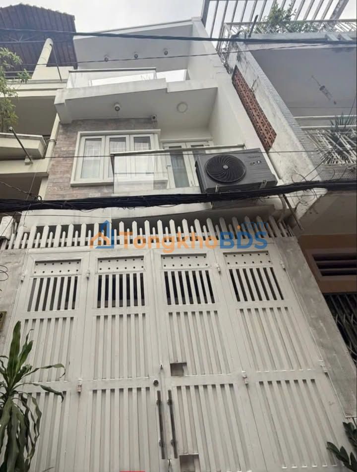 Nhà Trường Sa P12 Q3 51m² 13 tỷ - Chính chủ bán sẵn ở