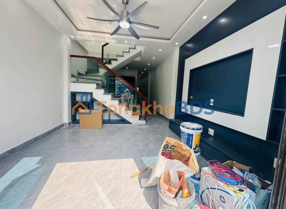 Nhà 2 Tầng Mái Bằng 64m² - Ngõ Ô Tô Quốc Tuấn, Hải Phòng - 1.6 Tỷ