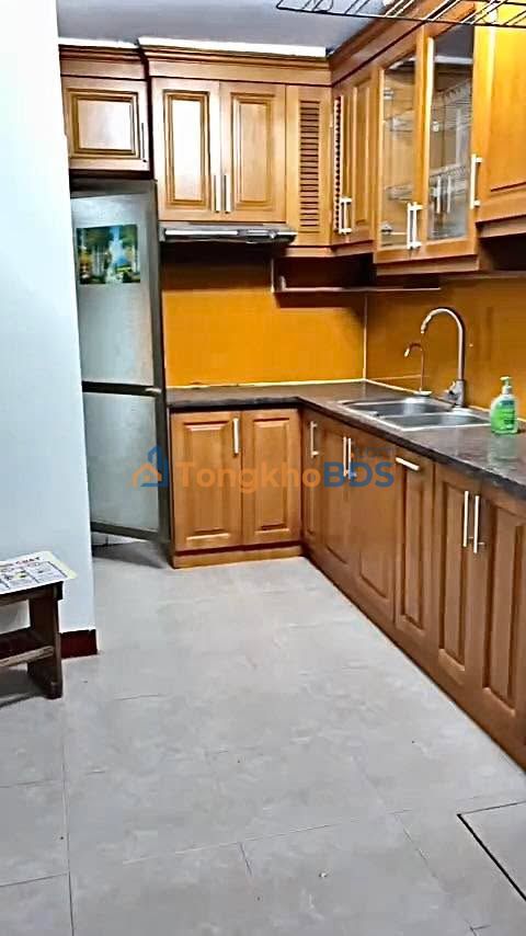 Nhà Ngõ Ô Tô Nguyễn Tuân - 100m² - 3PN - Giá 10 Triệu/Tháng