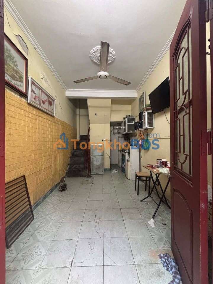 Nhà Nguyên Căn 4 Tầng Ngõ Gốc Đề, Hoàng Mai - Giá 6 Triệu, Sẵn Ở Ngay