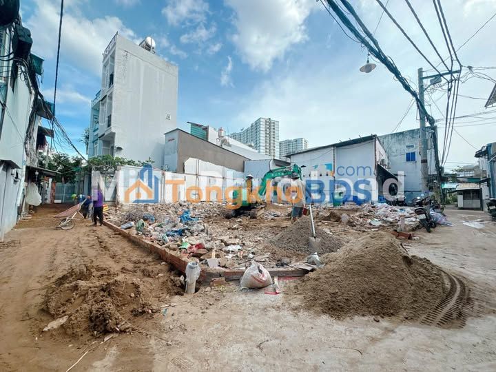 Đất Lô Góc Nguyễn Thị Thập, Quận 7 - Ngang 5.2m Nở Hậu - 5.99 Tỷ