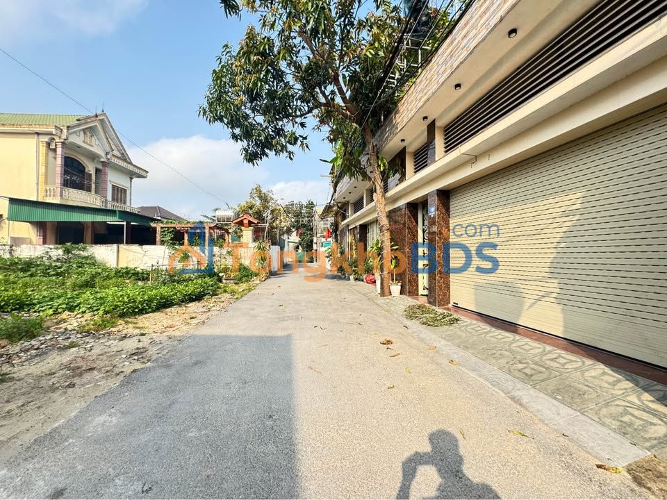 Đất Hưng Dũng Vinh 100m² giá 3 tỷ - Sổ đỏ chính chủ, xây tự do