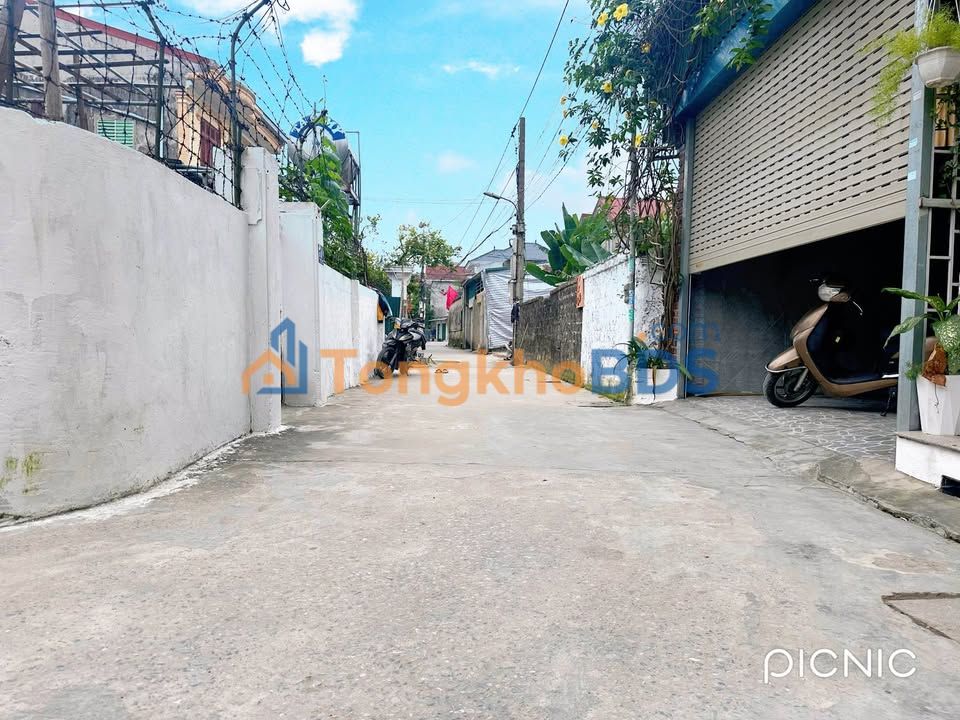 Đất Vàng Xóm 18 Nghi Phú (97.9m²) - Giá 3 Tỷ, Đón Đầu Vinaconex