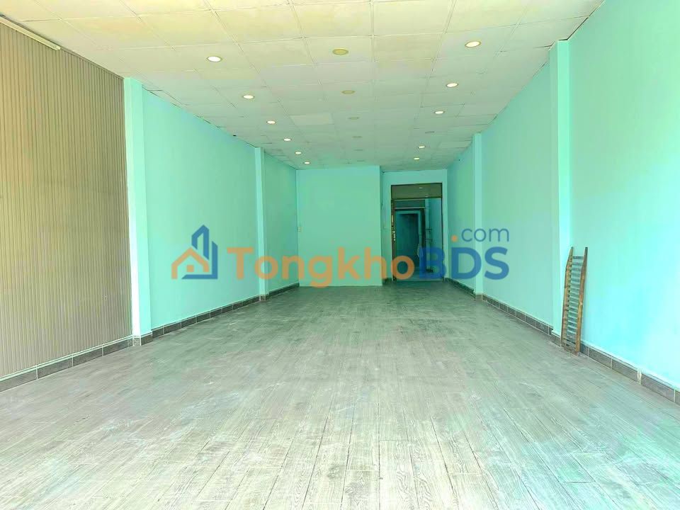 Nhà phố Dĩ An 100m² 11 triệu - Mặt tiền kinh doanh