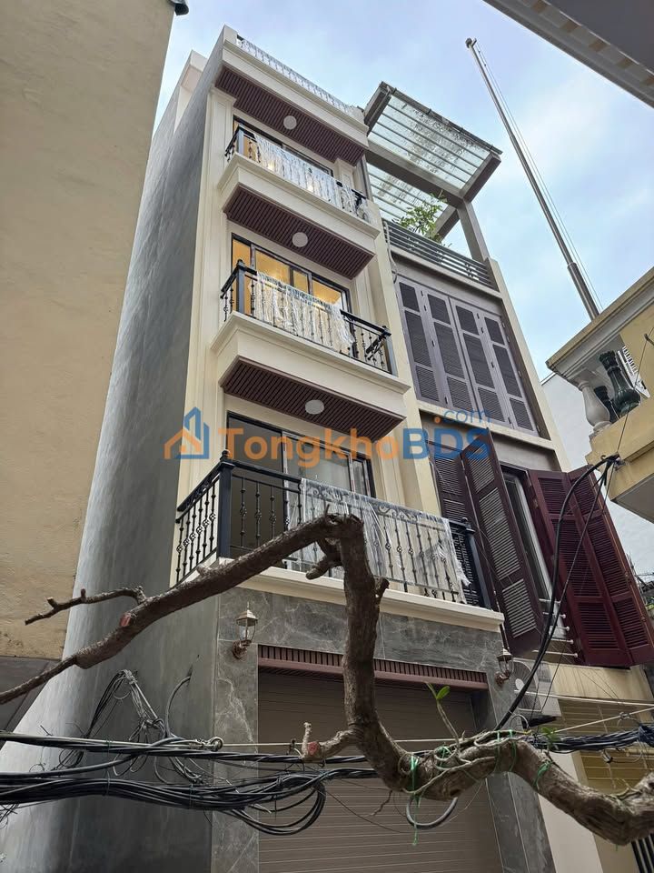 Nhà riêng Tây Hồ 58m2 giá 15.35 tỷ - Sẵn sàng ở ngay