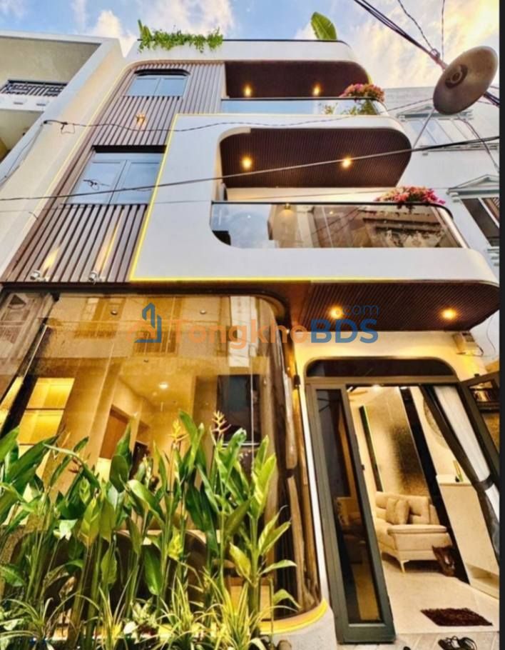 Nhà Hẻm Xe Hơi Thích Quảng Đức, 29m² Sổ Hồng - 7.2 Tỷ