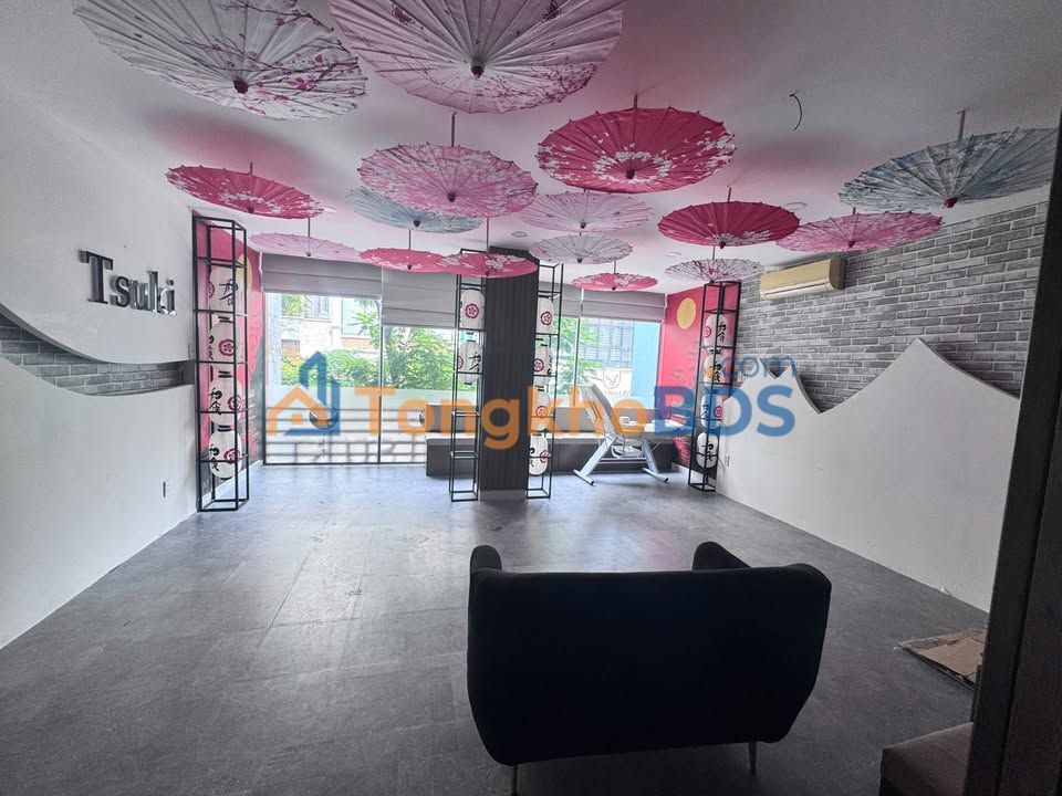 Tòa Nhà Mặt Tiền Nguyễn Thiện Thuật, Q3 - 140m² x 6 Tầng - Kinh Doanh Đỉnh Cao