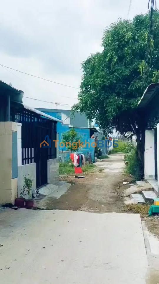 Nhà 2 Mặt Tiền Mỹ Hạnh 90m² Sổ Hồng Riêng - 2.5 Tỷ