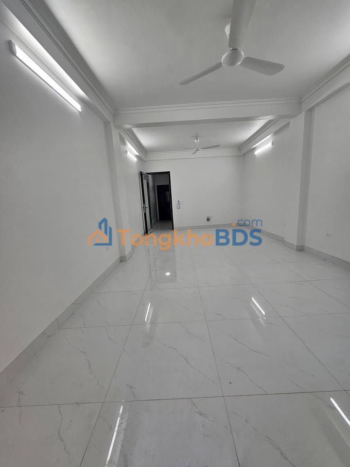 Cho thuê nhà 6 tầng thang máy ô tô Mỗ Lao, Hà Đông - 55m2