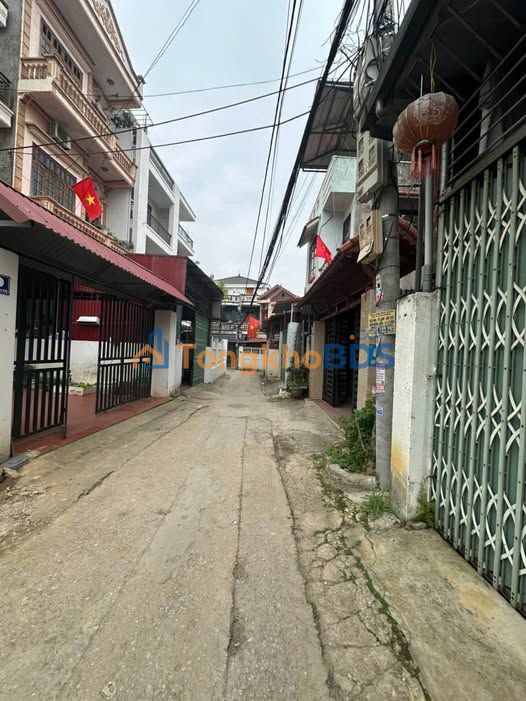 Bán Đất Lạng Sơn 105m² - Mặt Tiền 4.5m - Gần Trung Tâm, Sổ Đỏ Sẵn Sàng