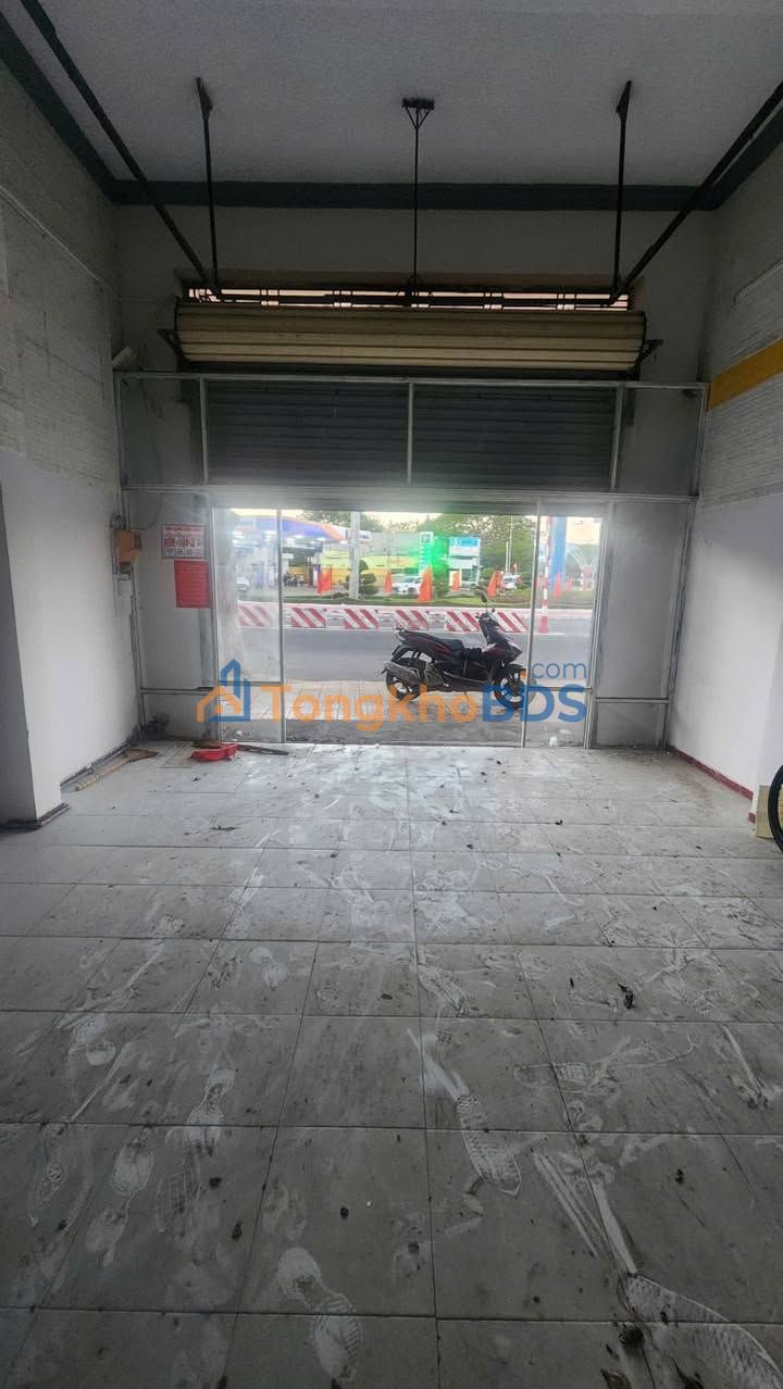 Nhà nguyên căn Trần Phú Phan Rang 10 triệu - Ô tô vào tận nhà