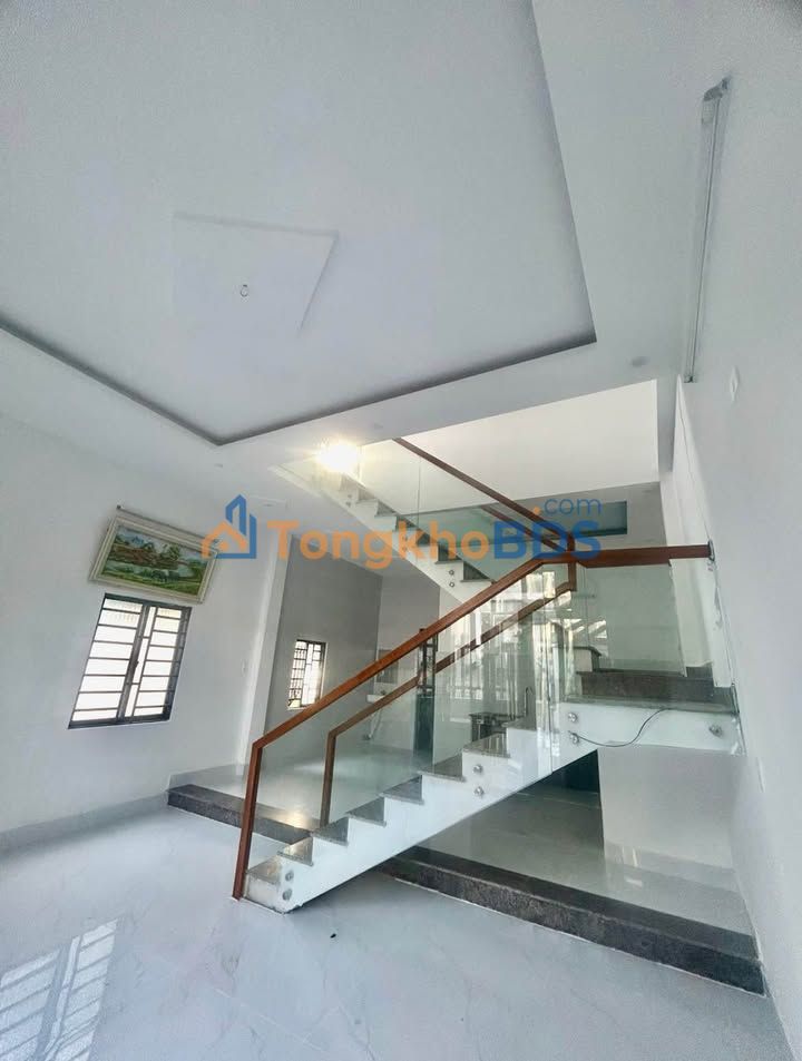 Nhà Lô Góc Tôn Đức Thắng, Đà Nẵng - 60m² 2 Tầng, 3PN - Giá 3 Tỷ