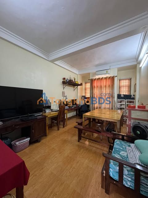 Nhà 3 Tầng Lê Hồng Phong, Nam Định - 45m² Giá 2.45 Tỷ, Trung Tâm