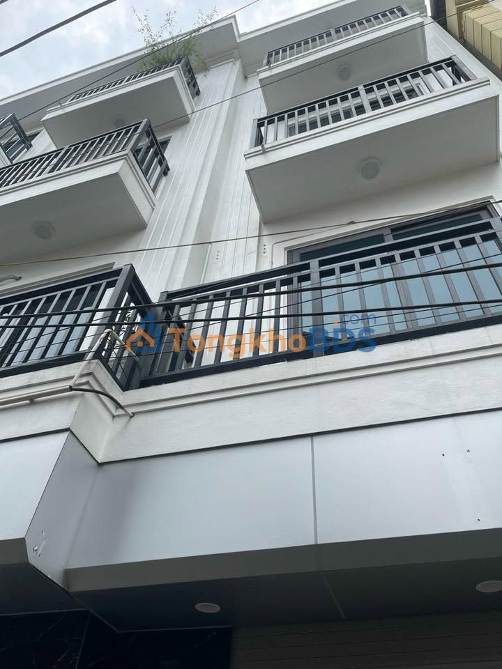 Nhà 35m², 4 Tầng, Phú Diễn 3.99 Tỷ - Sẵn Sàng Vào Ở Ngay