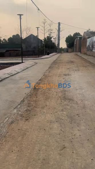 Đất Ba Vì Hà Nội 100m² - Sổ Đỏ Sẵn Sàng, Đường Ô Tô Tránh