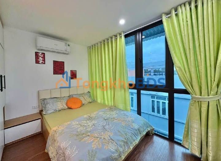 Bán Gấp Tập Thể 70m² Phương Mai, Đống Đa - Lô Góc Thoáng Sáng, Sổ Đỏ Chính Chủ