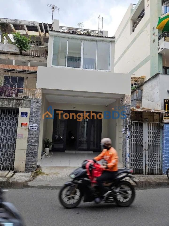 Nhà Phố MT Nguyễn Trọng Tuyển, Tân Bình - 80m², 3PN, Giá 3X Tỷ