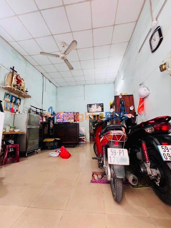 Nhà Mặt Tiền Tân Bình 4.1x12.65m - Giá 7 Tỷ TL Hướng Đông Nam