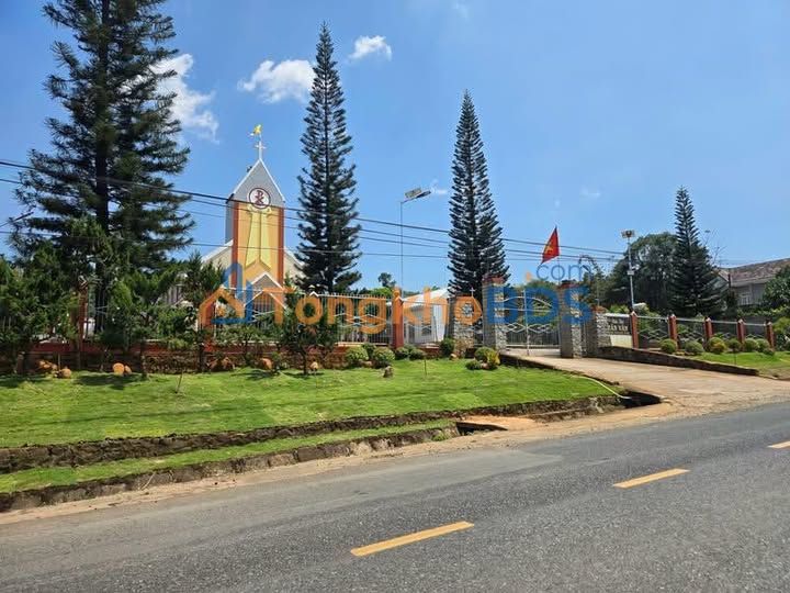 Bán Đất Nền Đức Trọng 1600m² - View Đẹp, Dân Cư Đông Đúc, Giá 1.4 Tỷ