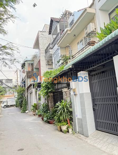 Nhà 3 Tầng HXH Tam Bình Thủ Đức - 67m², 7.3 Tỷ, Tặng Full Nội Thất