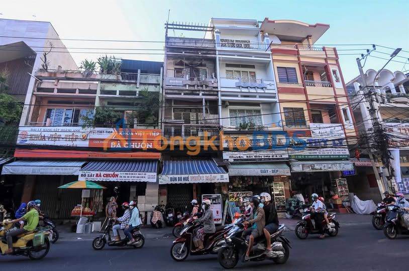 Nhà Mặt Tiền Hoàng Văn Thụ Quy Nhơn 110m² - Giá 7 Triệu/Tháng, Kinh Doanh Đa Ngành