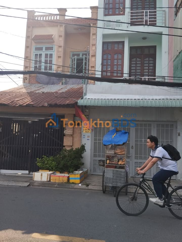 Nhà phố Tô Ký Quận 12 72m² 7 tỷ - Mặt tiền kinh doanh