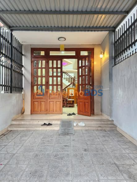 Nhà 2 Tầng Tân Hiệp (4.5x25m) - 4PN, Sân Xe Hơi, Giá 8 Triệu/Tháng