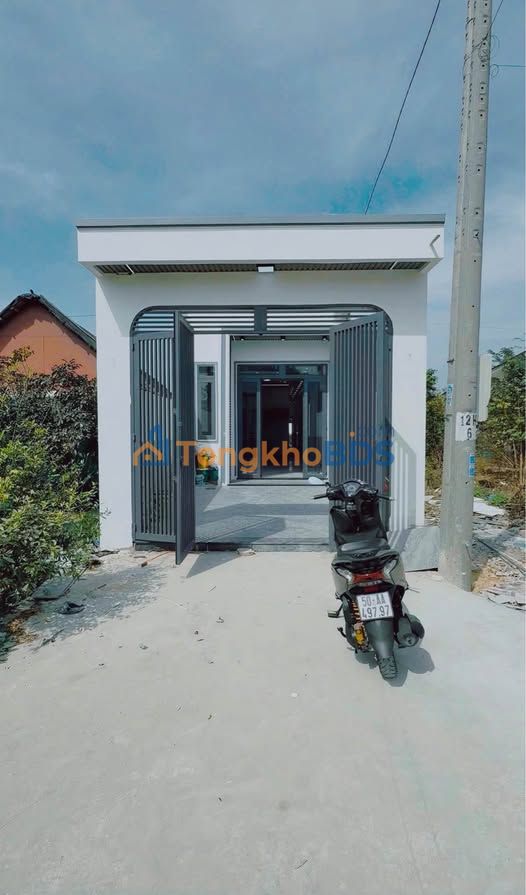 Nhà cấp 4 mặt tiền Lục Viên, Q9 - 128m² Kinh doanh, Sẵn Sổ Hồng