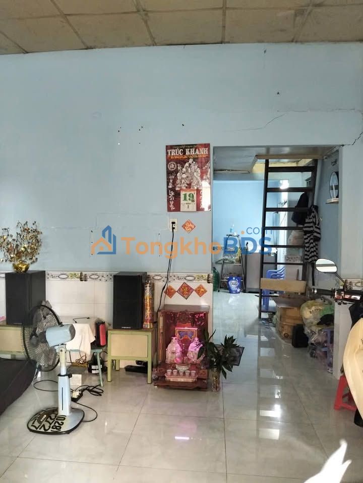 Nhà Tân Hiệp 51m² 1.55 tỷ - Ô tô vào nhà