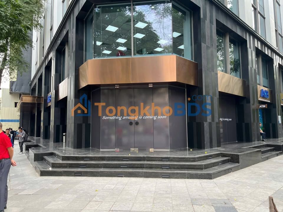 Cho thuê VP hạng A, view Hồ Gươm - Tòa nhà Fairmont, Hoàn Kiếm