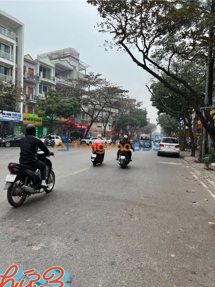 Nhà Phố Kinh Doanh 32m² 6 Tầng Trung Tâm Long Biên - Ngõ Thông Ô Tô