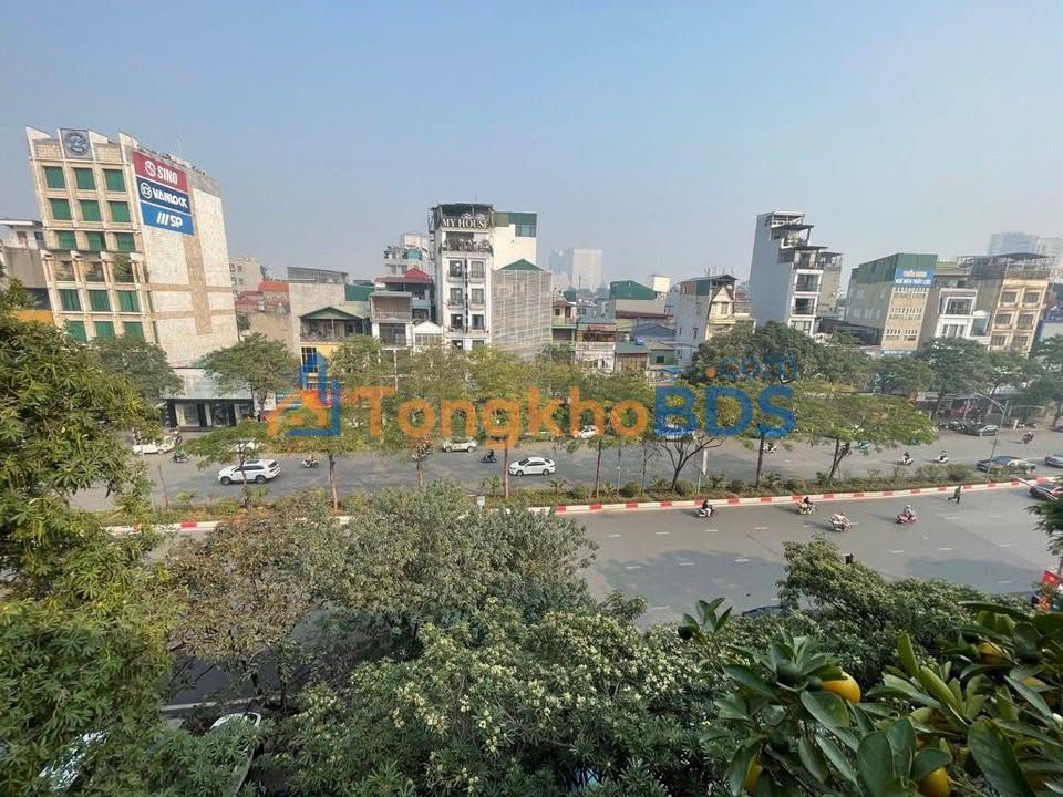 Đất Kinh Doanh Trần Khát Chân 36m² - 2 Mặt Tiền Thoáng - Sổ Hồng Vuông Vắn