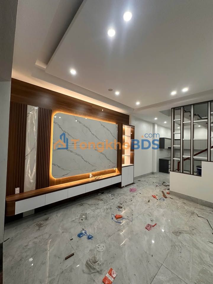 Nhà riêng Hà Lầm 50m² 2 tỷ - Chính chủ sẵn sàng vào ở