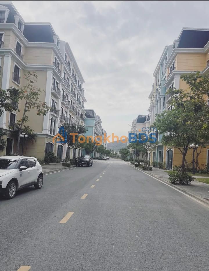 Townhouse Aquacity Bien Hoa 88m² gia 9 ty - Chinh chu ban