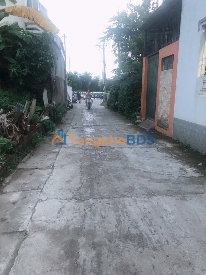 Đất nền Chương Mỹ 45m² sổ hồng - Giá 2 tỷ, ô tô đỗ cửa