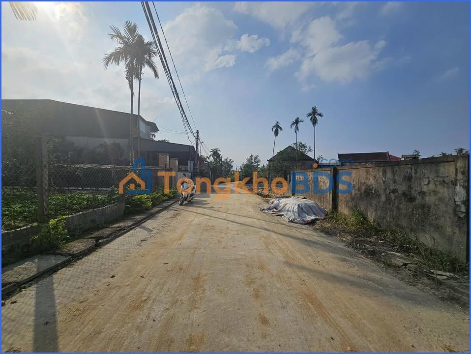 Đất Lô Góc 187.5m² Mặt Tiền Kinh Doanh Đường Hàm Nghi, Hà Tĩnh - Giá Tốt