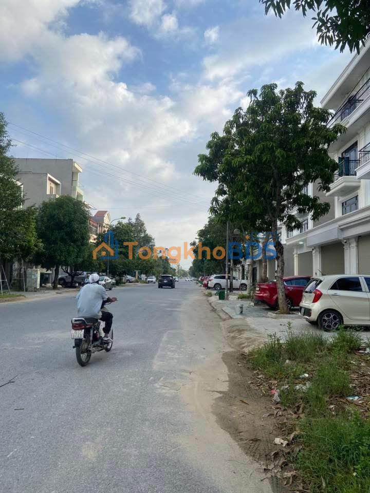 Đất nền MB530 Đông Vệ 64m² - Sổ đỏ chính chủ, gần Mường Thanh