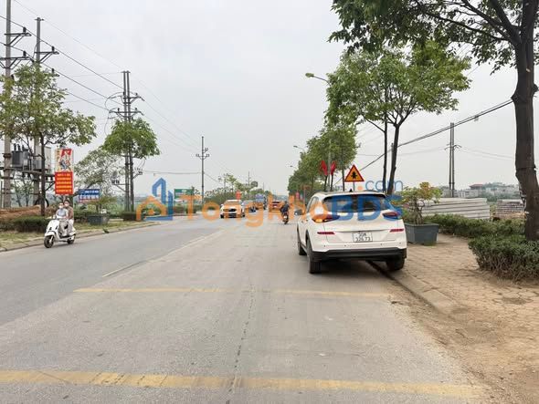 Đất Công Nghiệp 200m² Mặt Tiền Rộng - Thạch Thất, Hòa Lạc - Sẵn Sàng Làm Xưởng