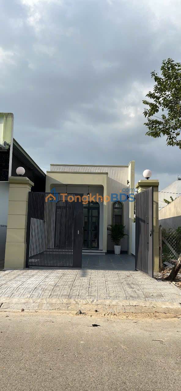 Nhà riêng Khu K MP3 Bến Cát 150m² 2.6 tỷ - Ô tô vào tận nhà