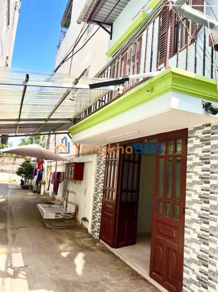 Nhà nguyên căn Thảo Điền Q2 80m² 12 triệu - Ô tô vào tận nhà